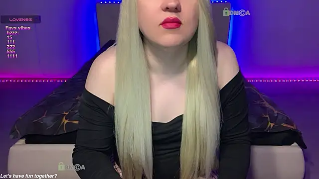 camsmiley online show from 04/03/26, 06:00