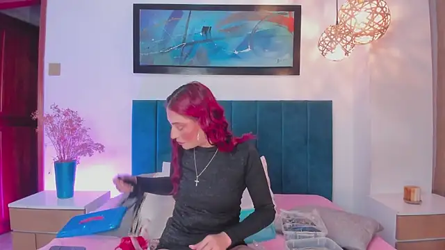 Snapshot of JupiteFox chatting on 09/30/25, 12:59 JupiteFox online show from 09/30/25, 12:59