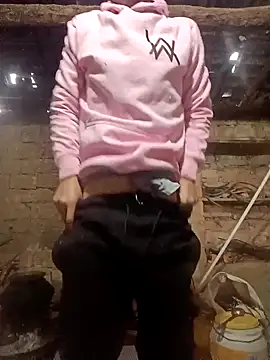 Snapshot of SunnyleoneBG chatting on 12/21/24, 08:50 SunnyleoneBG online show from 12/21/24, 08:50