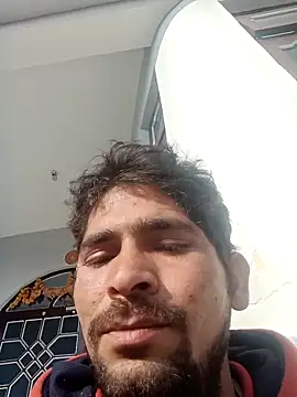 Snapshot of SunnyleoneBG chatting on 02/01/25, 04:35 SunnyleoneBG online show from 02/01/25, 04:35