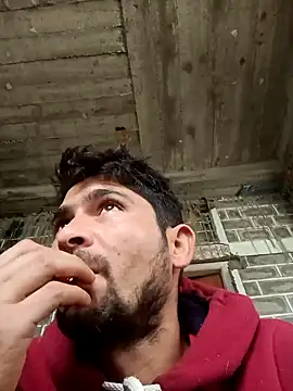 Snapshot of SunnyleoneBG chatting on 03/03/25, 03:52 SunnyleoneBG online show from 03/03/25, 03:52