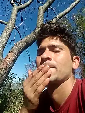 Snapshot of SunnyleoneBG chatting on 03/23/25, 04:16 SunnyleoneBG online show from 03/23/25, 04:16