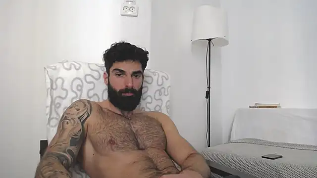 Verycutex online show from 02/23/25, 10:17