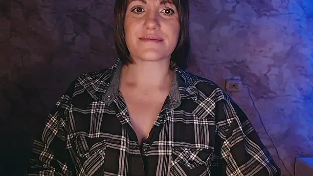 Snapshot of _letty_ chatting on 12/06/24, 01:29 letty online show from 12/06/24, 01:29