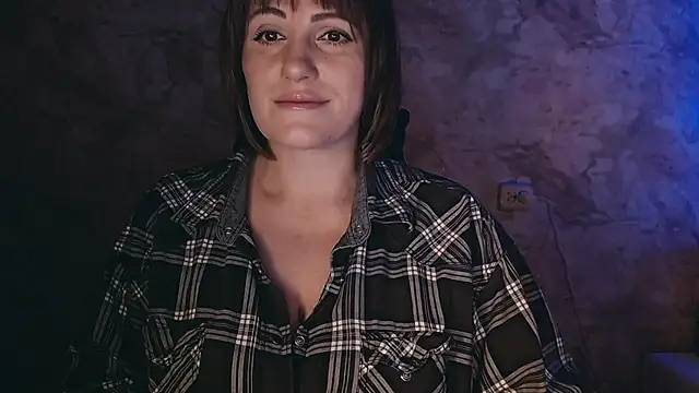 Snapshot of _letty_ chatting on 01/10/25, 09:53 letty online show from 01/10/25, 09:53