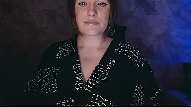 Snapshot of _letty_ chatting on 02/25/25, 09:35 letty online show from 02/25/25, 09:35