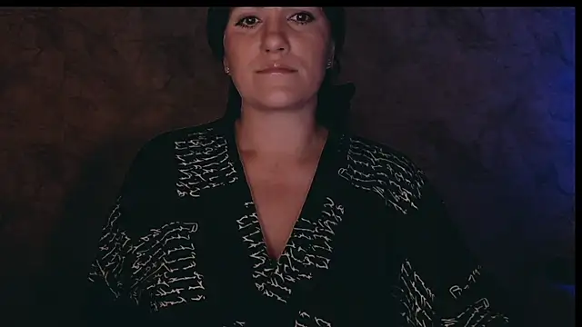 Snapshot of _letty_ chatting on 09/11/25, 11:27 letty online show from 09/11/25, 11:27