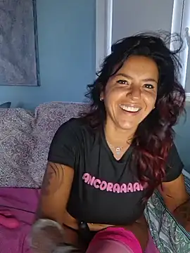 Snapshot of allyson22andy chatting on 11/29/25, 03:15 allyson22andy online show from 11/29/25, 03:15