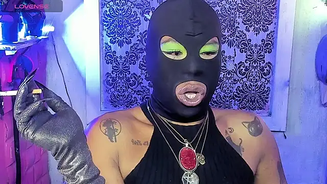 Snapshot of tsviolett chatting on 11/10/25, 06:29 tsviolett online show from 11/10/25, 06:29