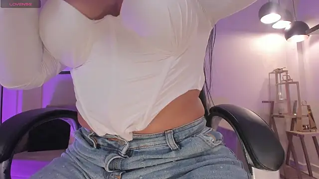 MiaRoberts1 online show from 03/02/26, 08:04