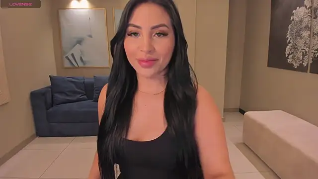 MiaRoberts1 online show from 05/08/26, 12:43