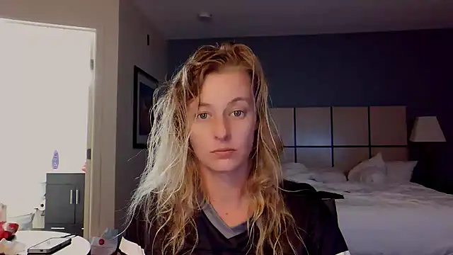 AsiaGoesPro online show from 09/18/25, 03:52