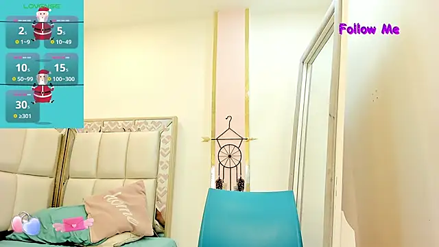 Oriana Davis1 online show from 12/11/24, 08:36