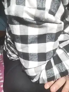 loveyou246 online show from 02/12/25, 04:00