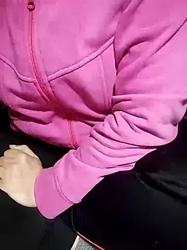 loveyou246 online show from 02/19/25, 04:00