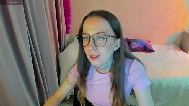 CurlySteph online show from 09/08/25, 06:18