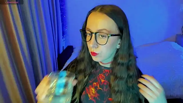 CurlySteph online show from 10/04/25, 06:39