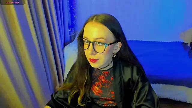 CurlySteph online show from 12/05/25, 05:20