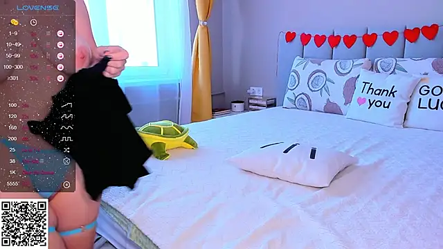 Snapshot of alishauki chatting on 02/25/25, 01:39 alishauki online show from 02/25/25, 01:39