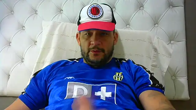 altenori112 online show from 12/23/25, 02:53