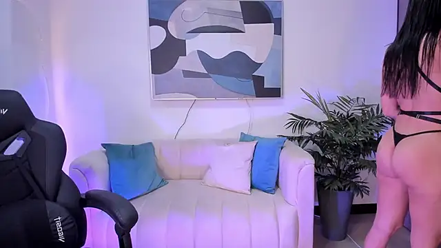 Snapshot of SaraParker_ chatting on 12/14/24, 01:50 SaraParker online show from 12/14/24, 01:50