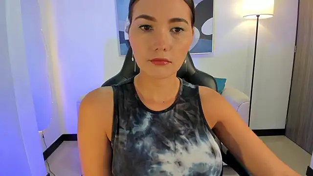 Snapshot of SaraParker_ chatting on 09/25/25, 03:38 SaraParker online show from 09/25/25, 03:38