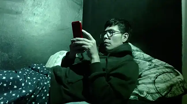 Snapshot of dannnyhot24 chatting on 03/09/25, 03:22 dannnyhot24 online show from 03/09/25, 03:22