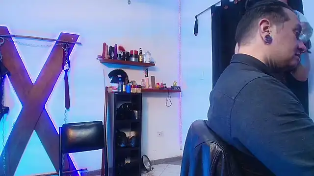 Snapshot of boy_n_girl chatting on 12/05/24, 10:34 boy n girl online show from 12/05/24, 10:34