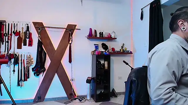 Snapshot of boy_n_girl chatting on 01/31/25, 09:48 boy n girl online show from 01/31/25, 09:48