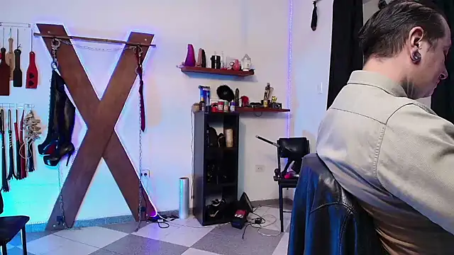 Snapshot of boy_n_girl chatting on 02/06/25, 07:40 boy n girl online show from 02/06/25, 07:40