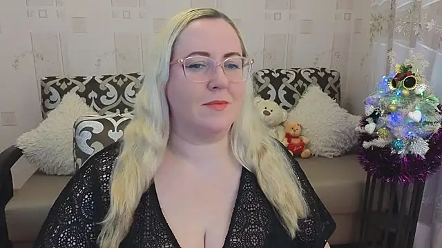 Snapshot of Ginesia chatting on 12/11/24, 03:37 Ginesia online show from 12/11/24, 03:37