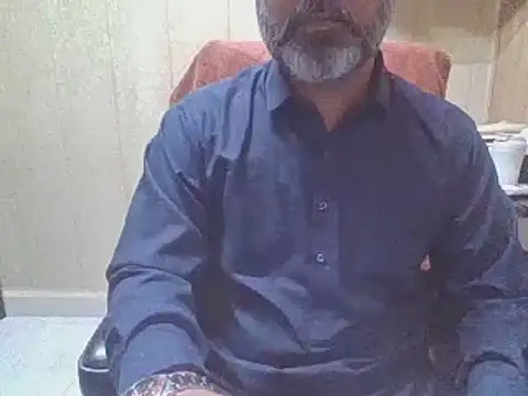 Snapshot of hairymaster95 chatting on 06/16/26, 04:15 hairymaster95 online show from 06/16/26, 04:15