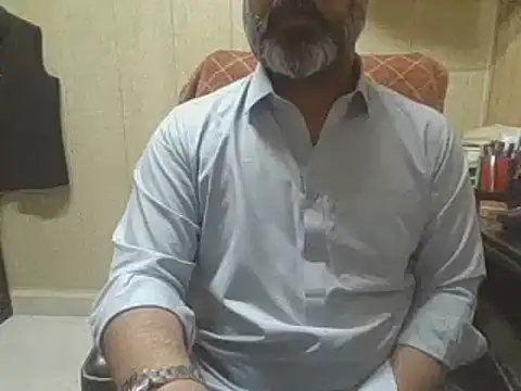 Snapshot of hairymaster95 chatting on 07/03/26, 04:19 hairymaster95 online show from 07/03/26, 04:19