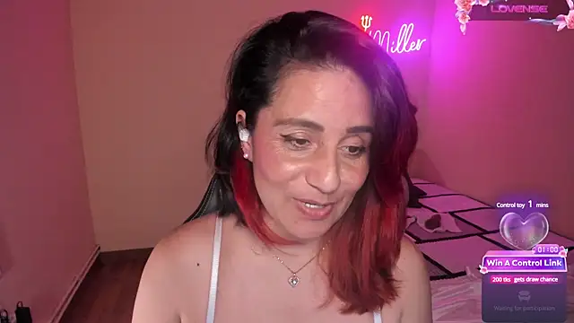 stefany miller77 online show from 02/24/25, 03:31