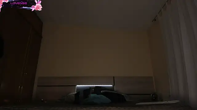 stefany miller77 online show from 04/09/26, 04:45