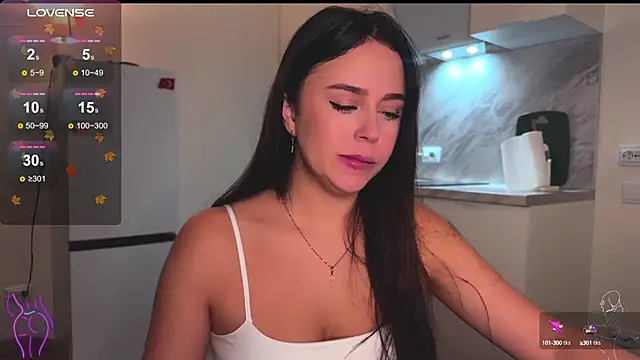 Megan Nilson online show from 12/29/24, 08:26