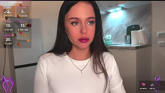 Megan Nilson online show from 01/22/25, 07:57