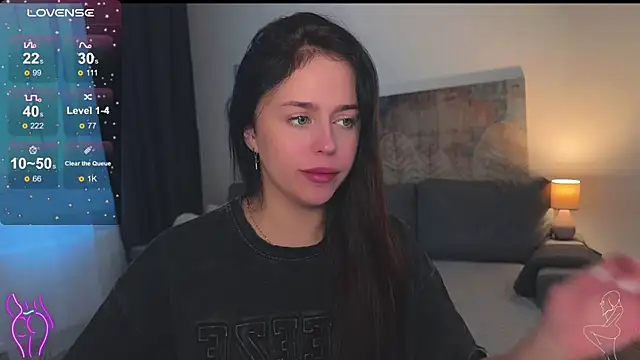 Megan Nilson online show from 02/01/25, 06:32