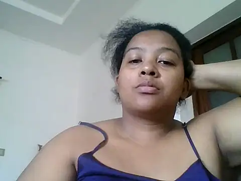 PRETTY-MI online show from 11/18/25, 08:52