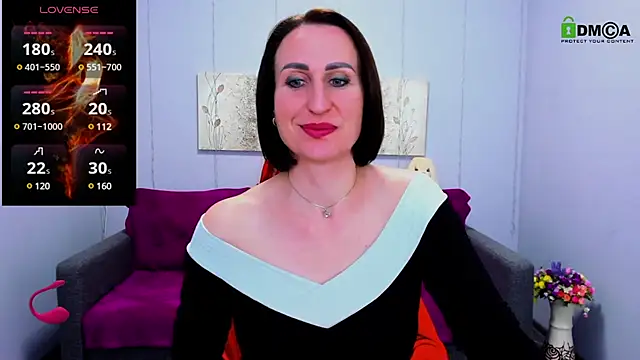 Snapshot of Nia_Smithh chatting on 03/07/25, 01:07 Nia Smithh online show from 03/07/25, 01:07