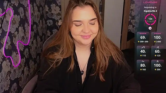  momiji  online show from 04/17/26, 01:14