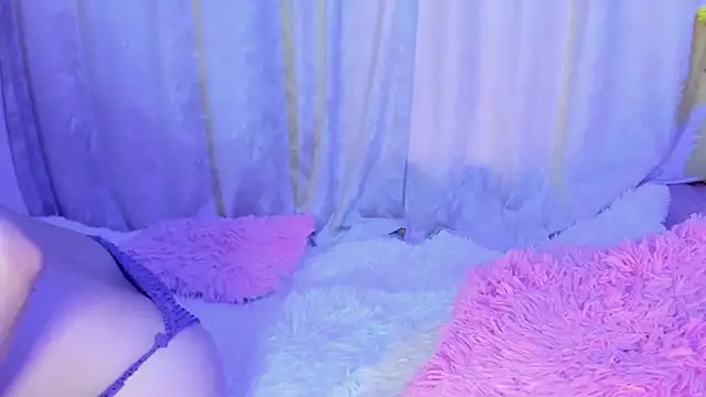 Mia Wintermood online show from 03/21/25, 12:28