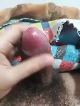 Snapshot of Ummfuss1 chatting on 02/21/25, 01:22 Ummfuss1 online show from 02/21/25, 01:22