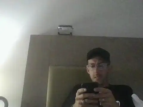 smokenstrokex online show from 12/19/24, 10:53