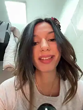  MiaQueen  online show from 03/16/25, 09:37