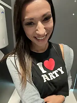  MiaQueen  online show from 09/12/25, 11:04