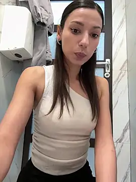  MiaQueen  online show from 02/09/26, 11:20