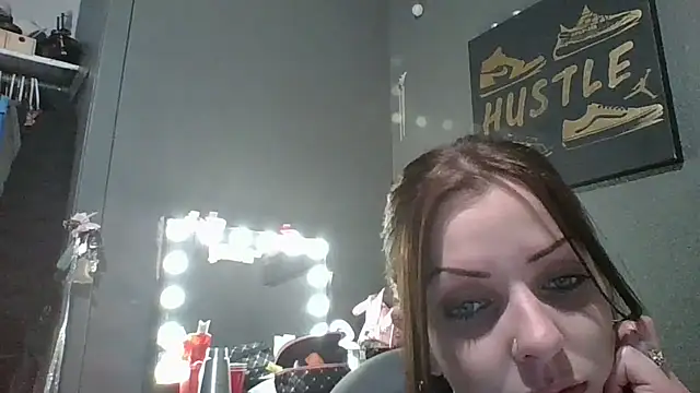 Justjennyy online show from 12/18/25, 08:09