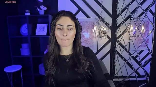 KylieMellow online show from 03/05/25, 09:16