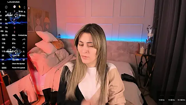 KylieMellow online show from 02/16/26, 05:36